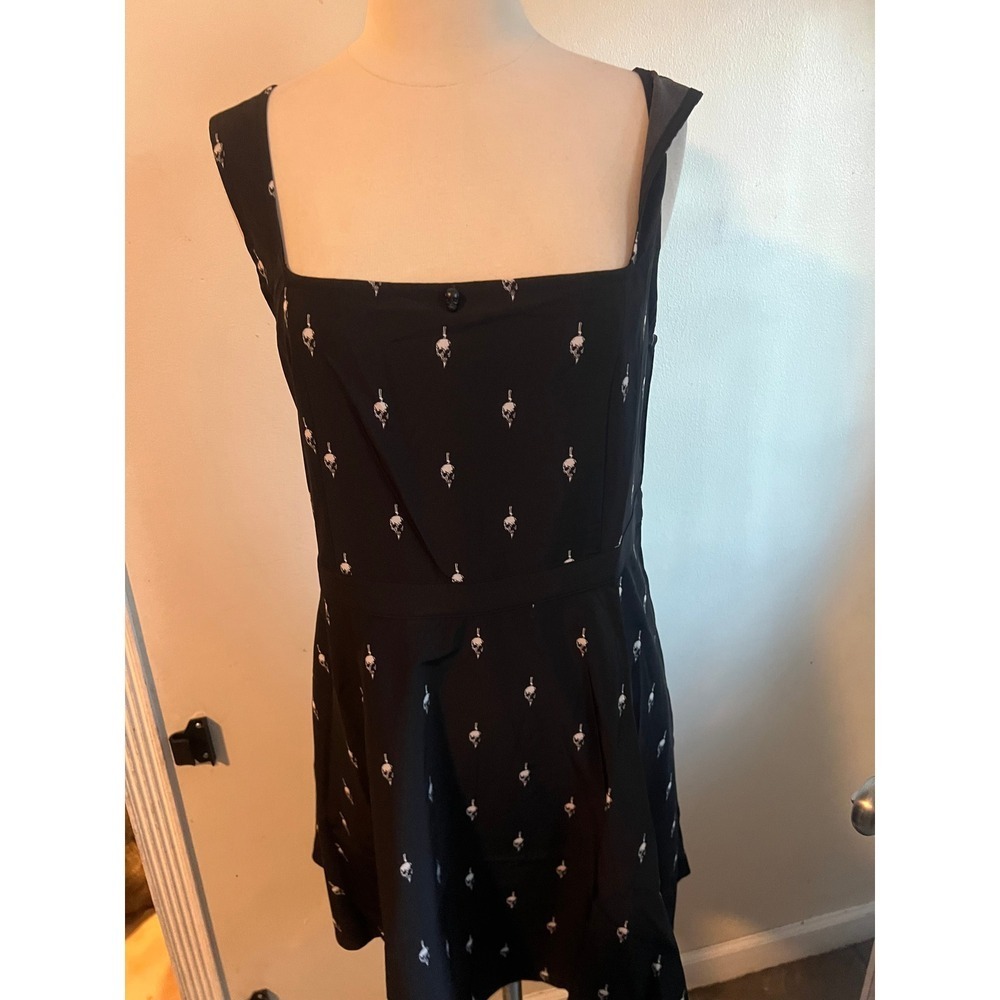 killstar little storm cloud pinafore dress skull print - Picture 4 of 4